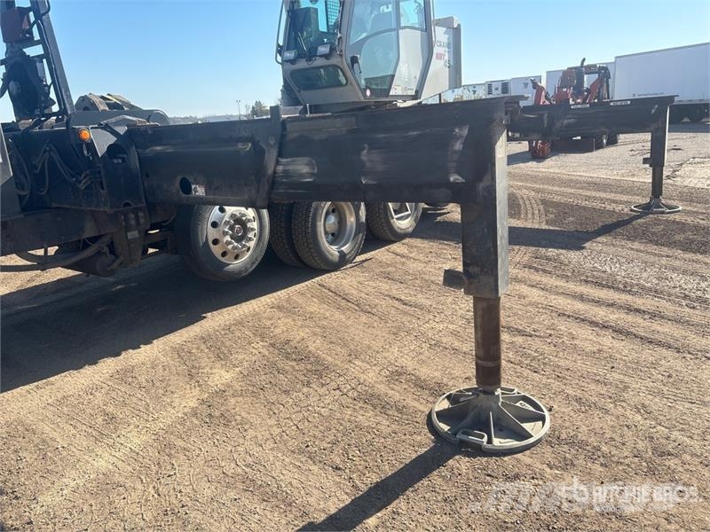 Kenworth NBT45 45 ton Straight Boom on Kenworth T800 10x4 B 起重车