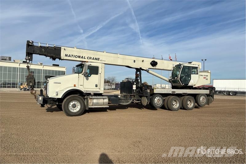 Kenworth NBT45 45 ton Straight Boom on Kenworth T800 10x4 B Vlakke laadvloer met kraan