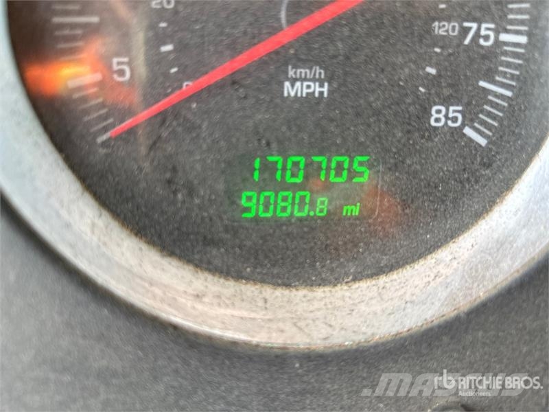 Kenworth NBT45 45 ton Straight Boom on Kenworth T800 10x4 B Vlakke laadvloer met kraan