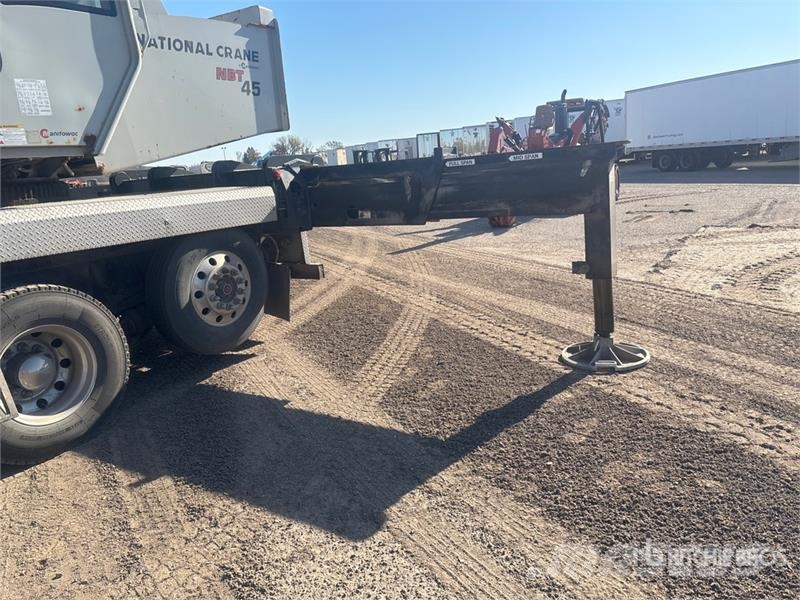 Kenworth NBT45 45 ton Straight Boom on Kenworth T800 10x4 B 起重车