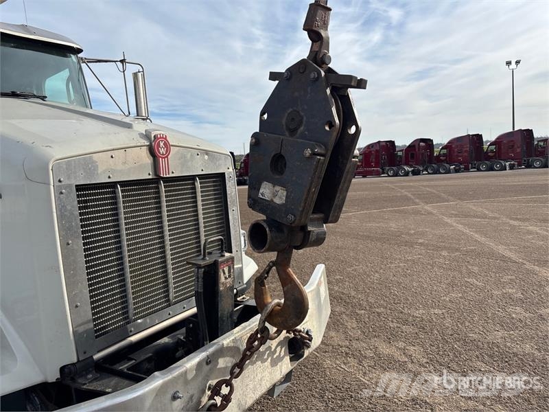 Kenworth NBT45 45 ton Straight Boom on Kenworth T800 10x4 B Vlakke laadvloer met kraan