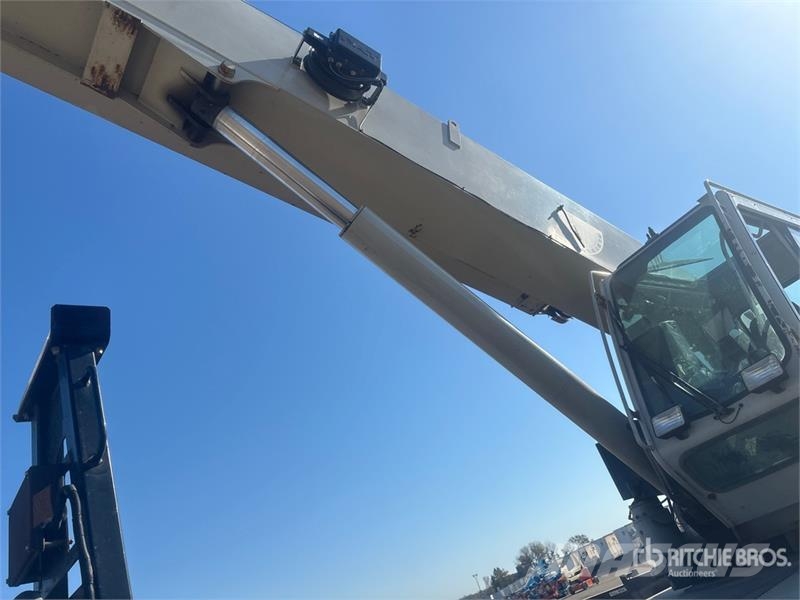 Kenworth NBT45 45 ton Straight Boom on Kenworth T800 10x4 B 起重车