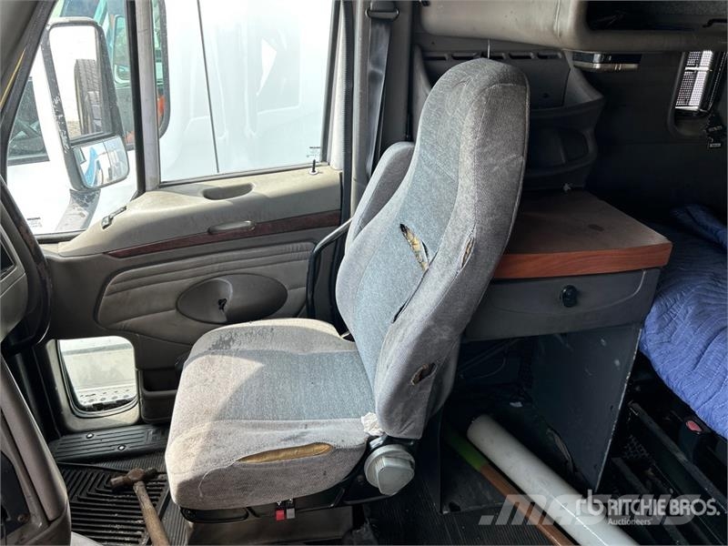 Kenworth T2000 Prime Movers