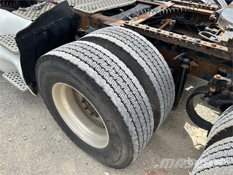 Kenworth T2000 Prime Movers