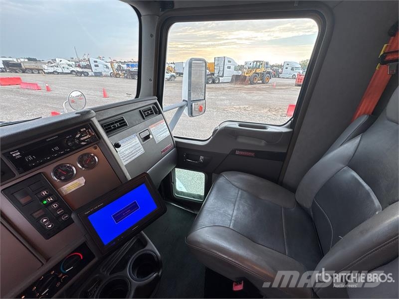 Kenworth T370 Box trucks
