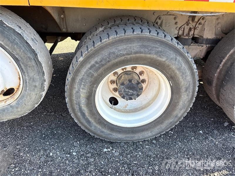 Kenworth T450 10x4 Mixer Truck Domíchávače betonu