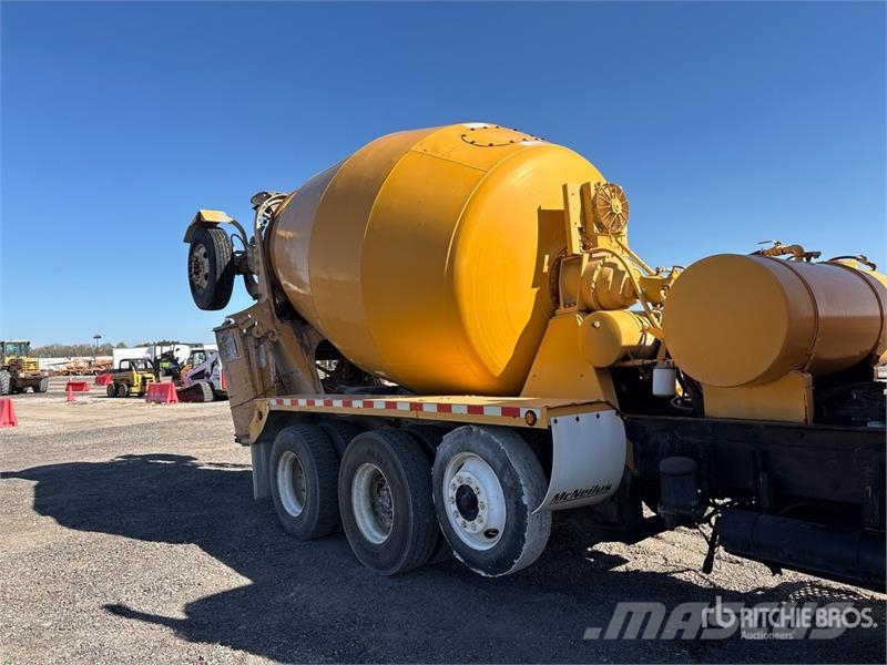Kenworth T450 10x4 Mixer Truck Domíchávače betonu