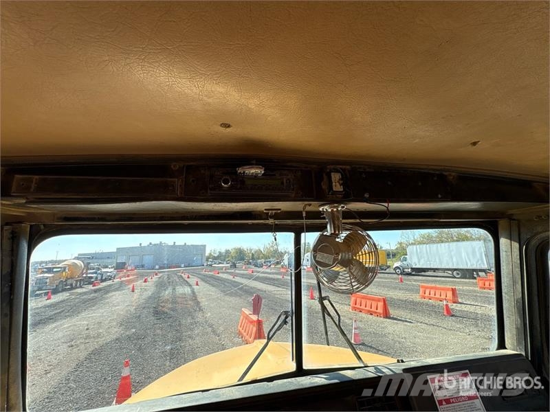 Kenworth T450 10x4 Mixer Truck Domíchávače betonu