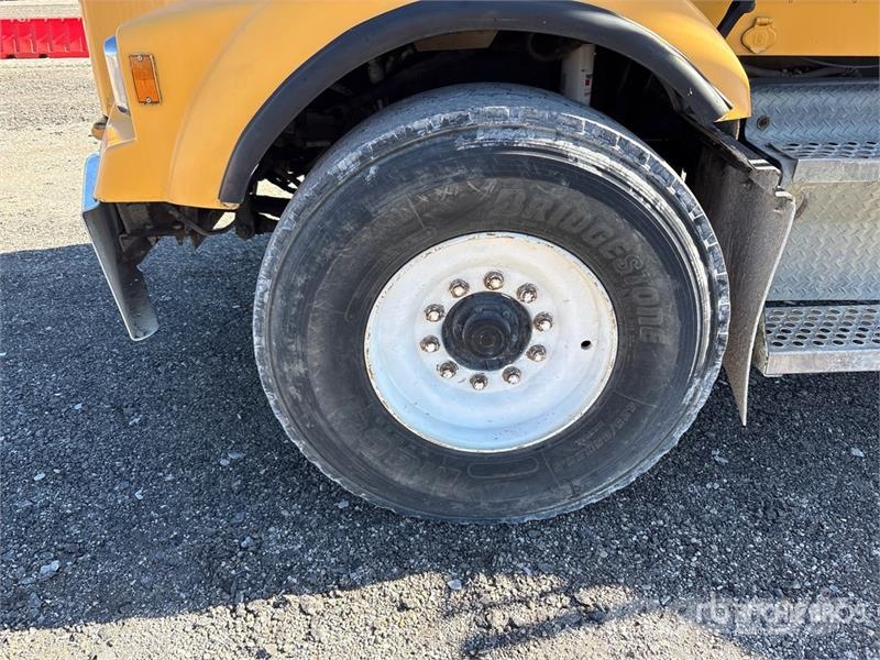 Kenworth T450 6x4 Mixer Truck Betonmischer