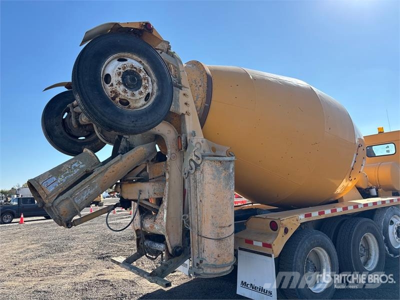 Kenworth T450 6x4 Mixer Truck Betonmischer