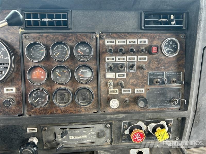 Kenworth T600 Vilcēji