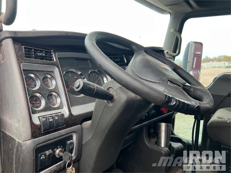 Kenworth T600 Vilcēji