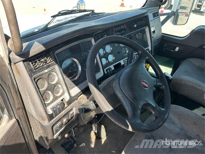 Kenworth T600 Prime Movers