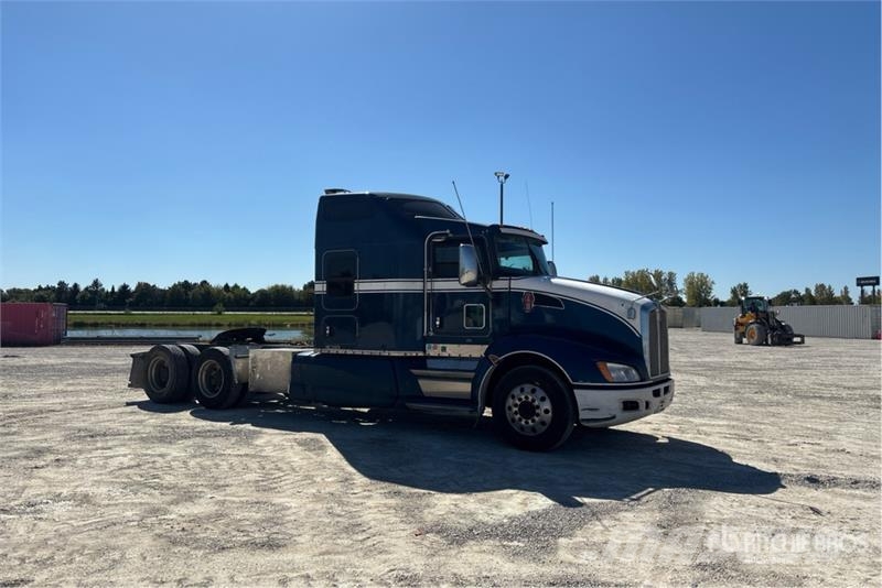 Kenworth T600 Prime Movers