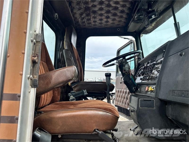 Kenworth T600 Vilcēji