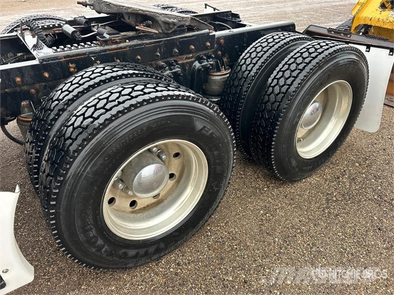 Kenworth T600 Trekkvogner