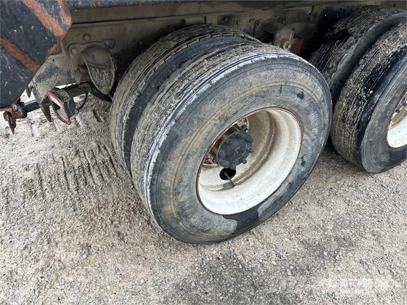 Kenworth T600A Sklápače