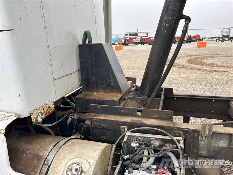 Kenworth T600A Sklápače