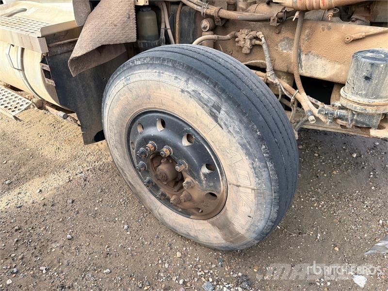 Kenworth T660 Tractores (camiões)
