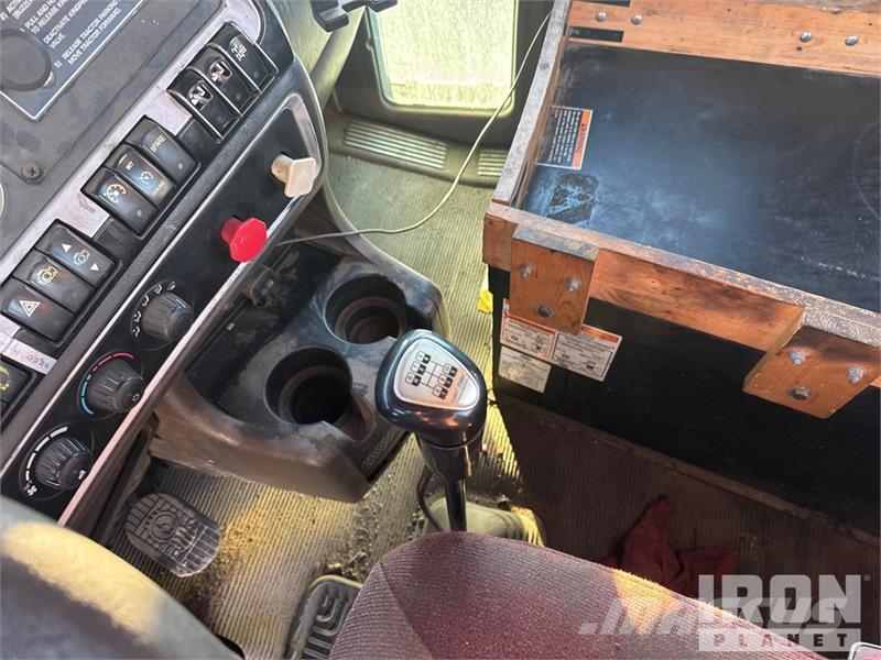 Kenworth T660 Тягачі
