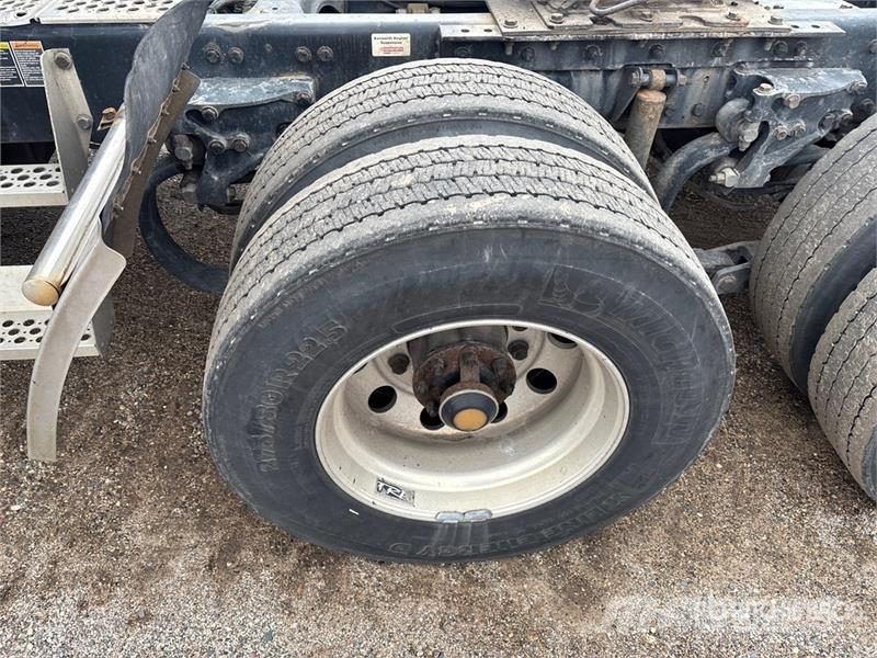 Kenworth T660 Ciągniki siodłowe