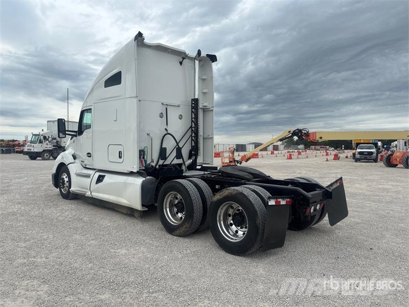 Kenworth T680 Tracteur routier