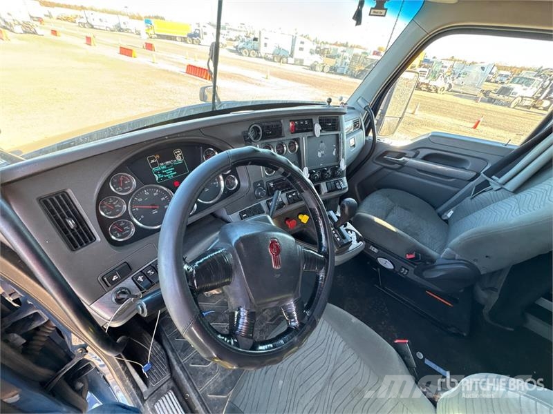 Kenworth T680 Влекачи