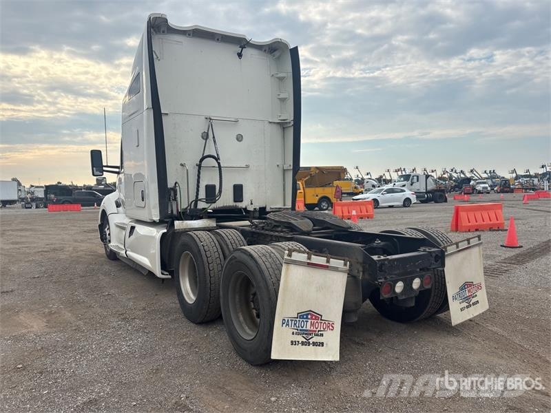 Kenworth T680 Влекачи