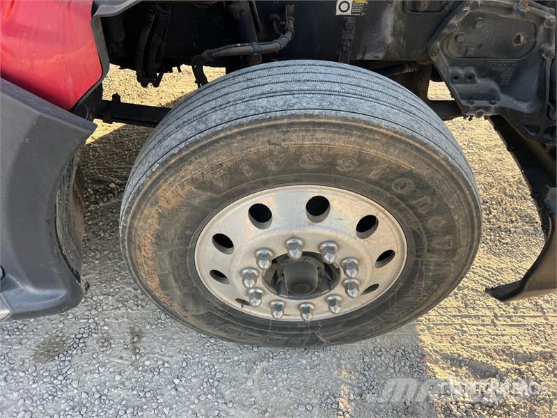 Kenworth T680 Motrici e Trattori Stradali