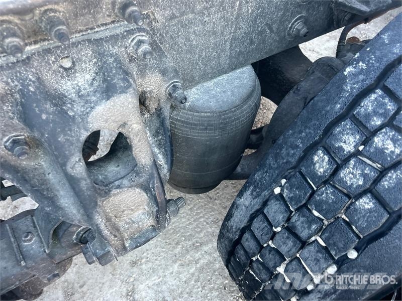 Kenworth T680 وحدات الجر