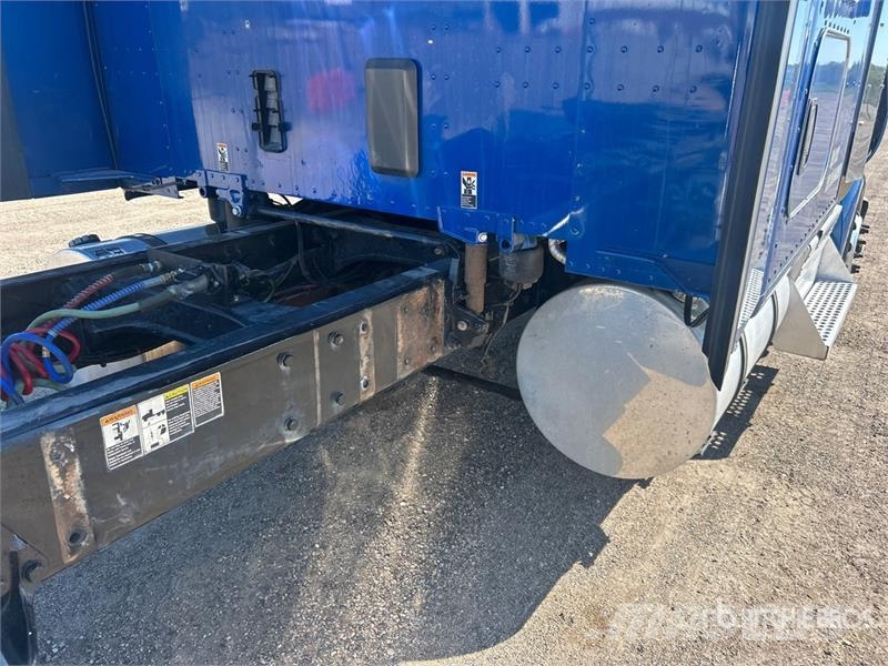 Kenworth T680 Sattelzugmaschinen