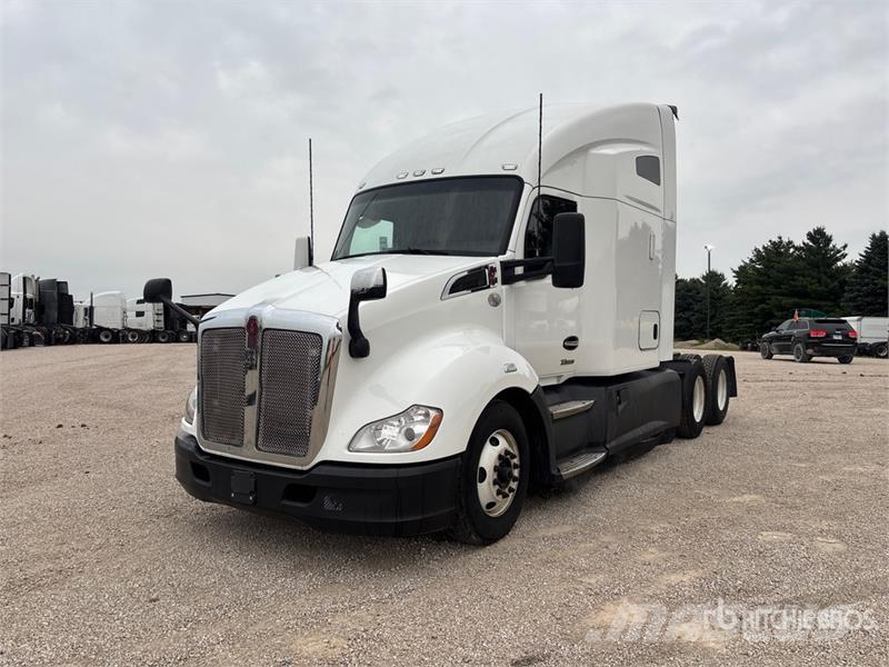 Kenworth T680 Tractor Units