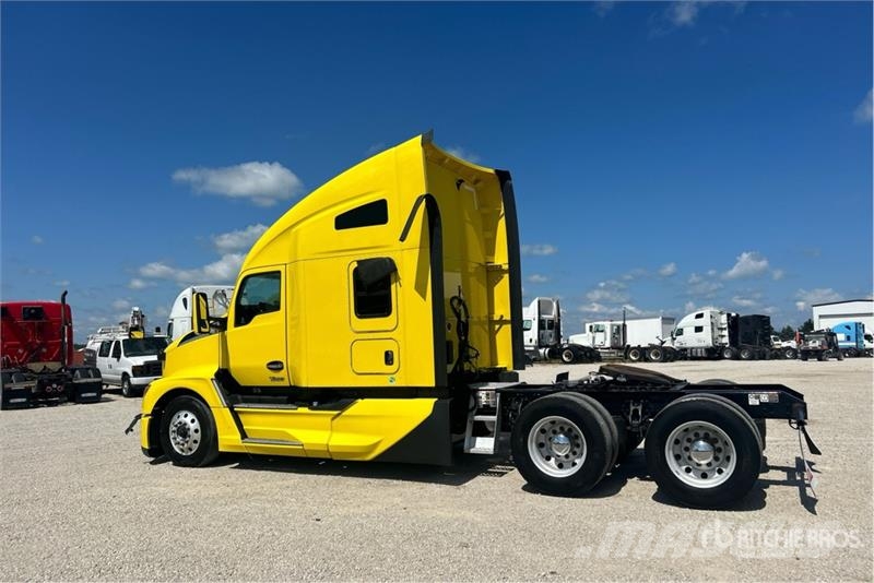 Kenworth T680 Prime Movers