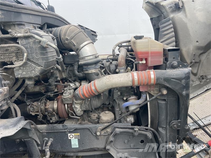 Kenworth T680 Vetopöytäautot