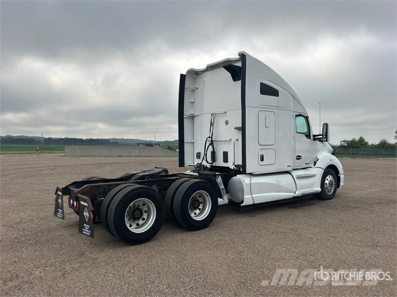 Kenworth T680 Vilcēji