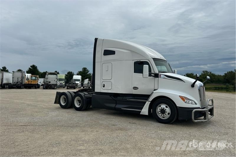 Kenworth T680 Vetopöytäautot