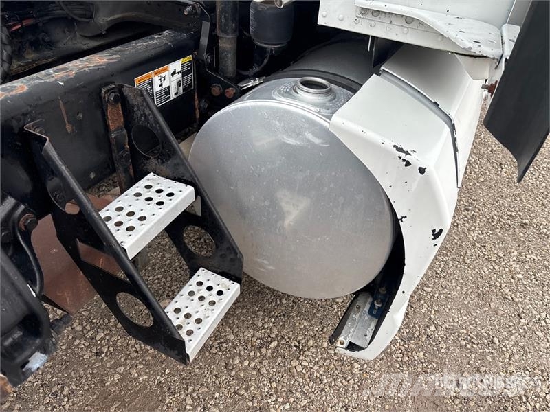 Kenworth T680 Седельные тягачи