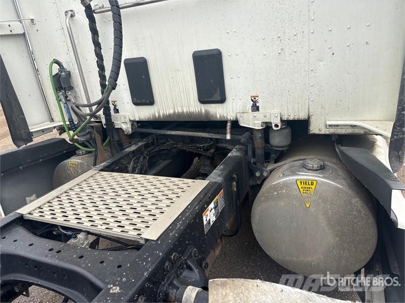 Kenworth T680 Влекачи