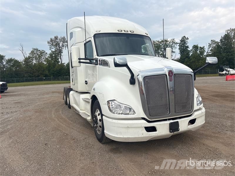 Kenworth T680 Влекачи