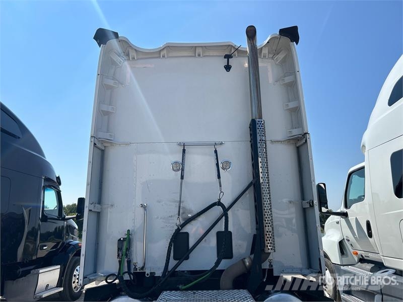 Kenworth T680 Vetopöytäautot