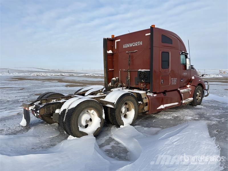 Kenworth T680 Τράκτορες