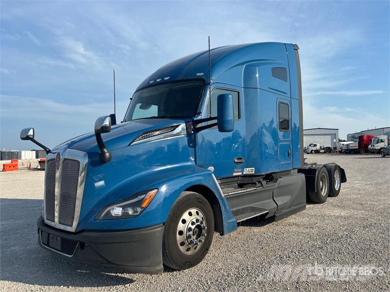 Kenworth T680 Naudoti vilkikai