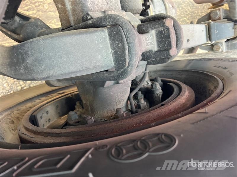 Kenworth T680 Motrici e Trattori Stradali