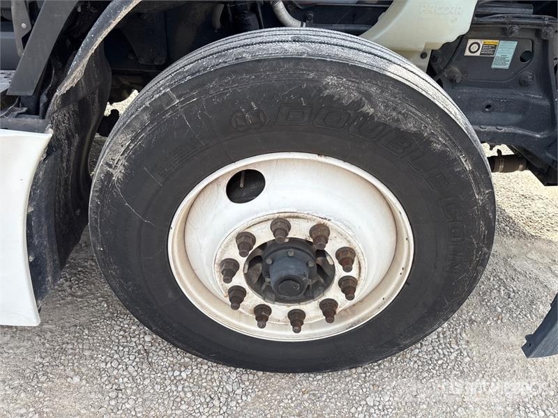 Kenworth T680 Vetopöytäautot