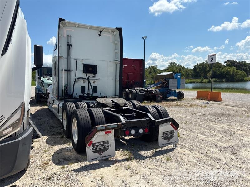 Kenworth T680 Tractor Units