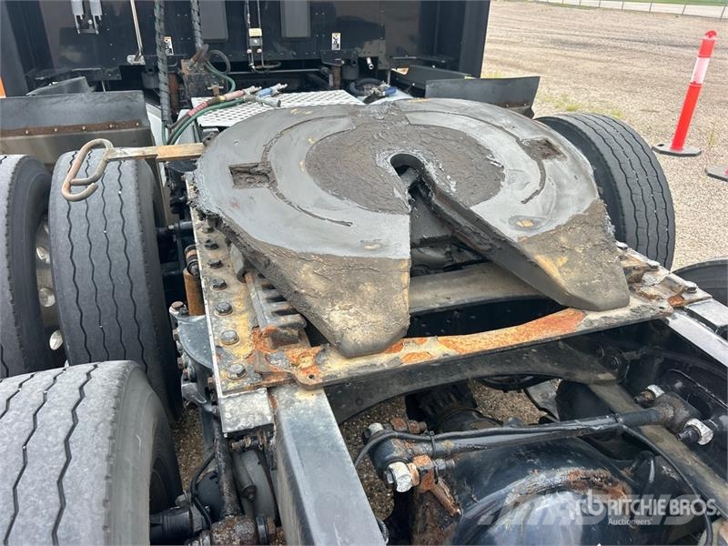 Kenworth T680 Sattelzugmaschinen
