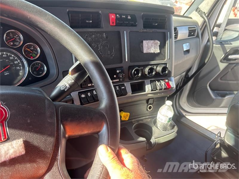 Kenworth T680 Prime Movers