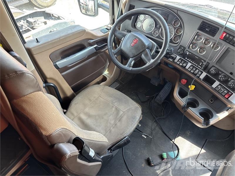 Kenworth T680 Tractor Units