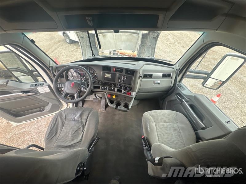 Kenworth T680 Влекачи