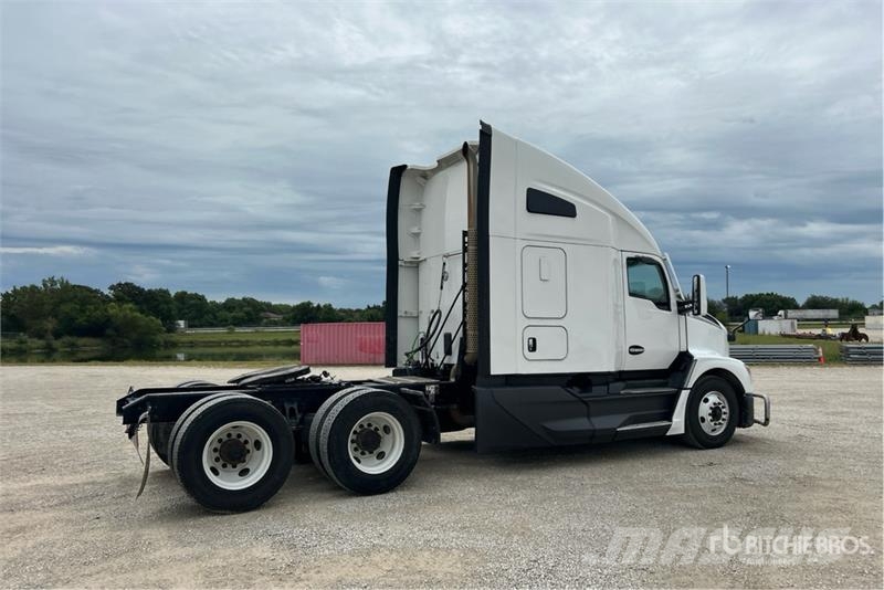 Kenworth T680 Vetopöytäautot